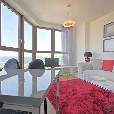 Dom & House - Sea Towers Apartment