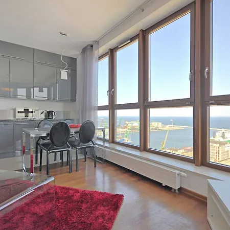 Dom & House - Sea Towers Apartment