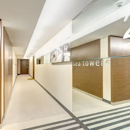 Dom & House - Sea Towers Apartment Gdynia