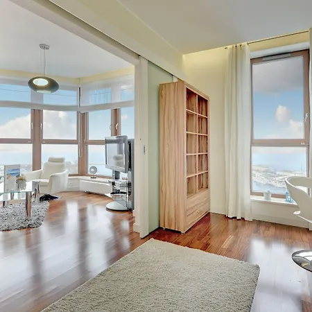 Dom & House - Sea Towers Apartment